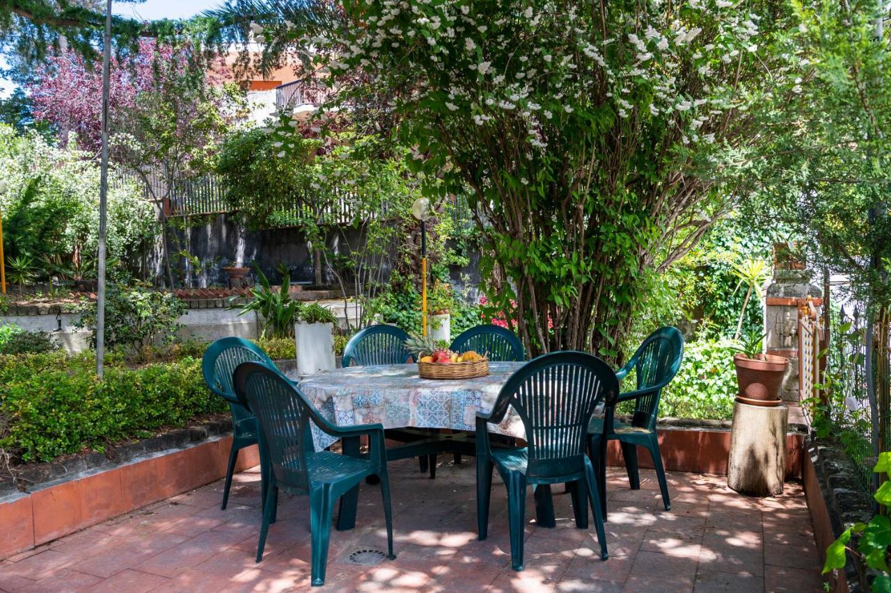 Casa Vacanze Gioia 特雷卡斯塔尼 外观 照片