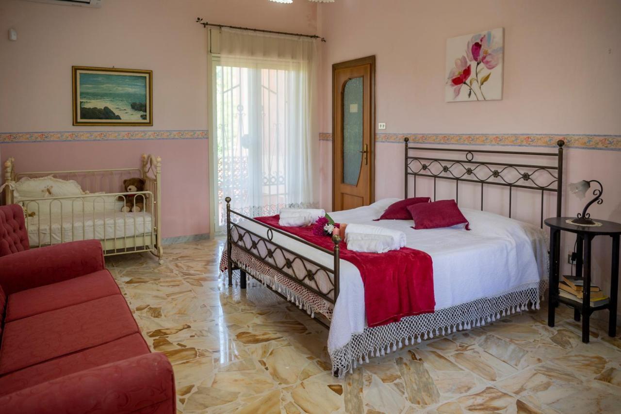 Casa Vacanze Gioia 特雷卡斯塔尼 外观 照片